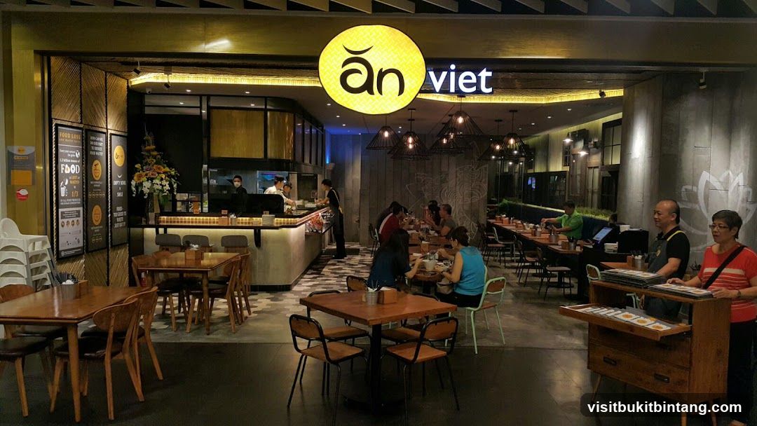 An Viet Restaurant Interior
