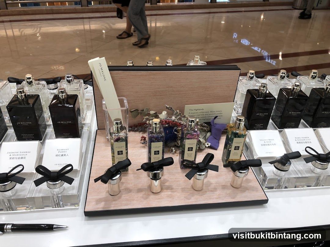 Jo Malone Perfume Display