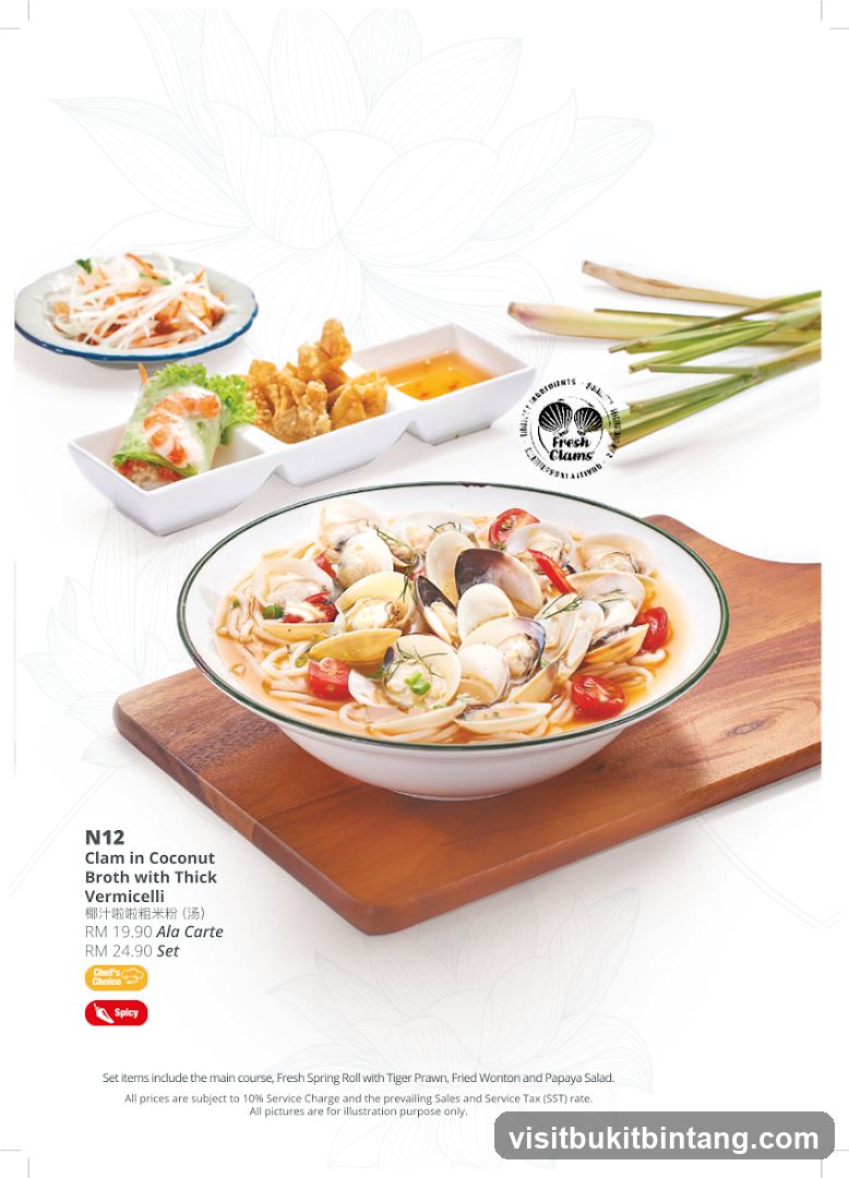 Clam in Coconut Broth with Thick Vermicelli
