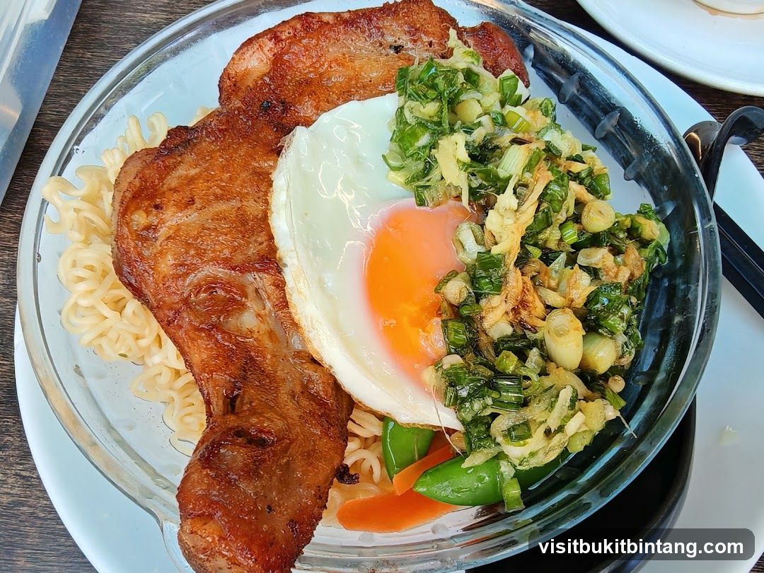 Noodle Dish with Meat and Egg