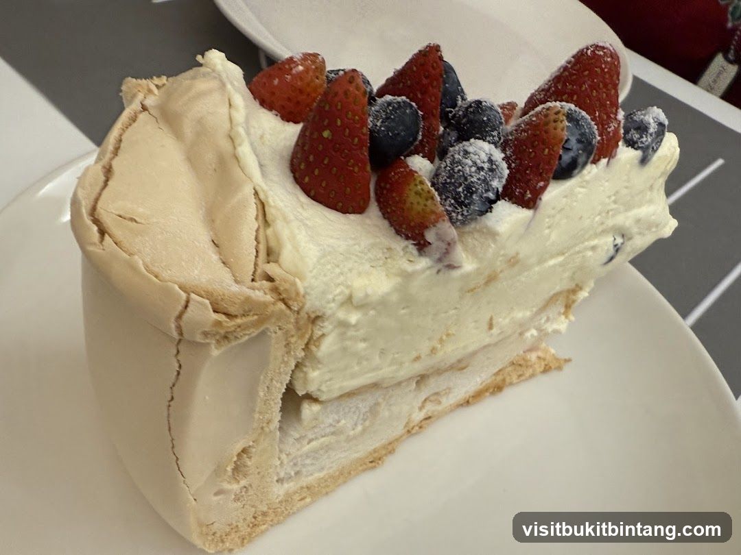 Pavlova Slice with Berries