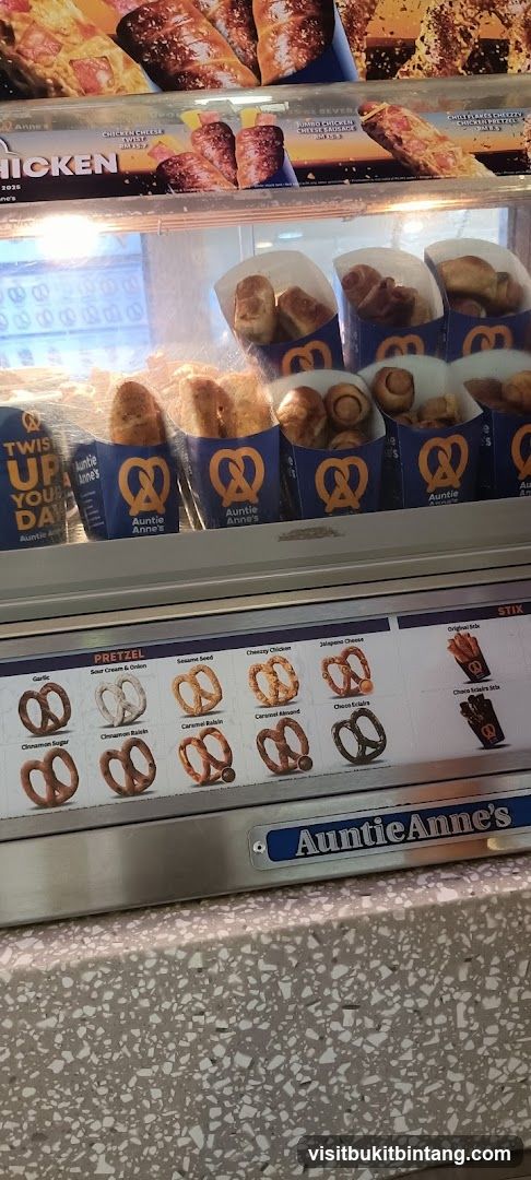Auntie Anne's Pretzel Display