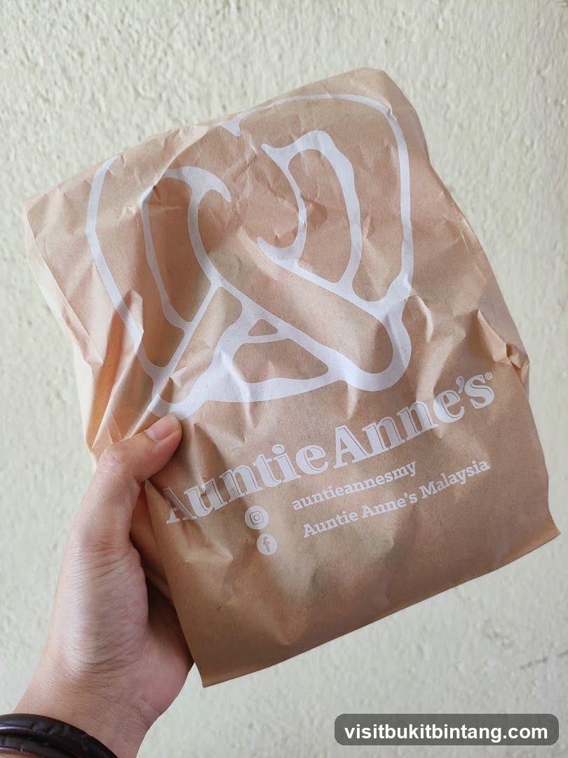 Auntie Anne's Bag