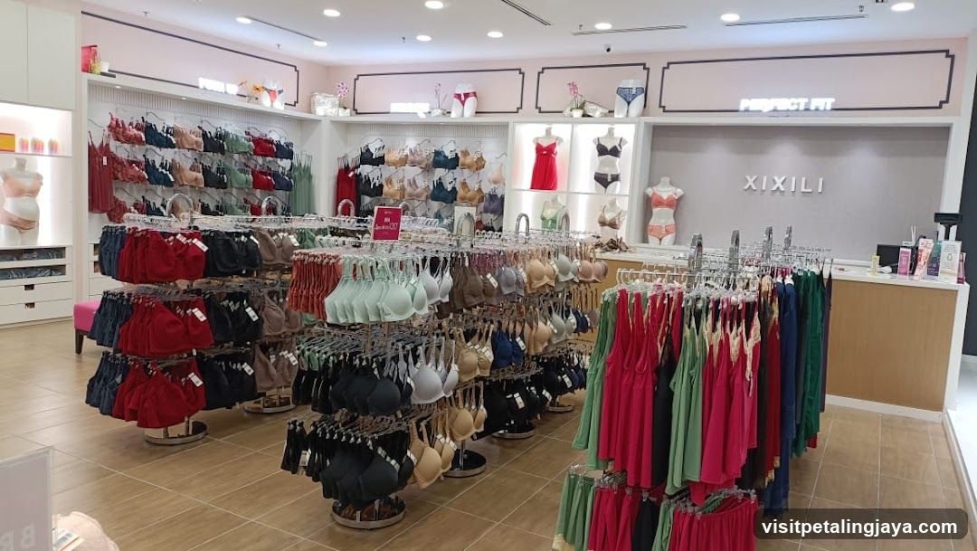 Xixili Lingerie Store Interior