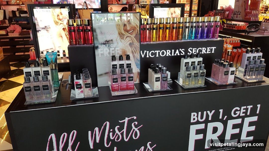 Victoria's Secret Product Display