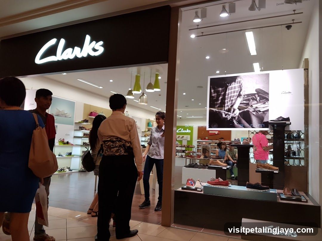Clarks @ Mid Valley Megamall