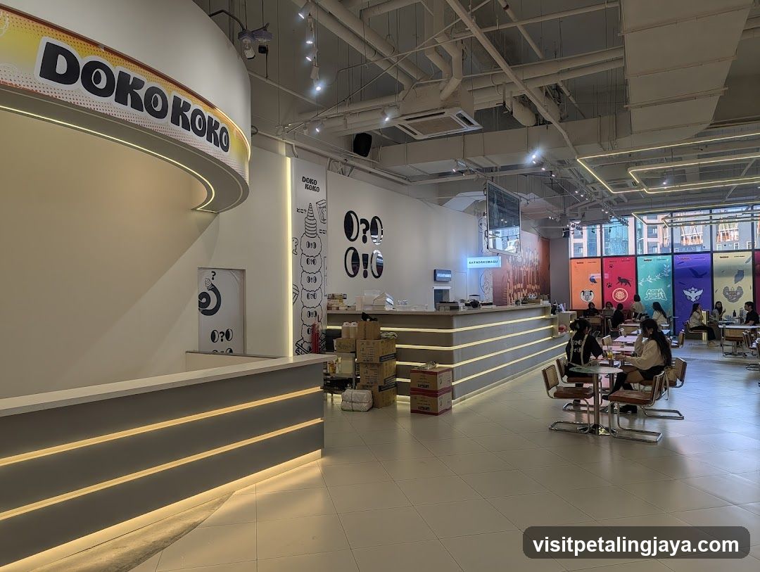 DOKO KOKO Interior View