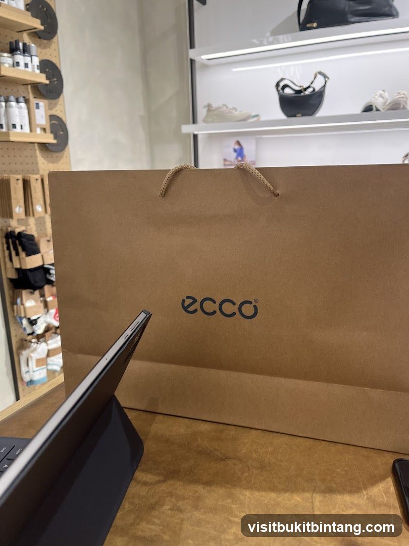 Ecco Shopping Bag