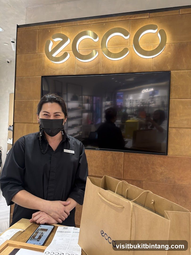 Ecco Store Employee