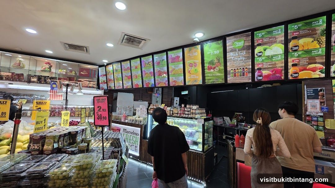 Juice Bar and Grocery Store
