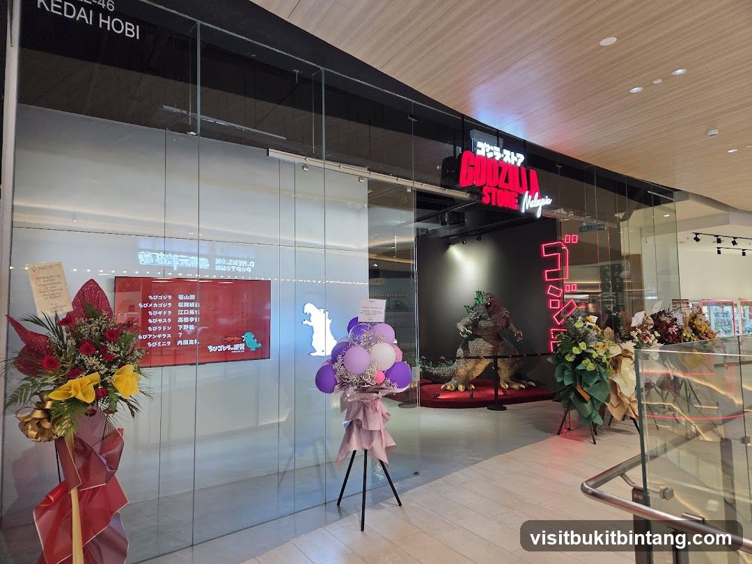 GODZILLA STORE Malaysia @ Lalaport BBCC