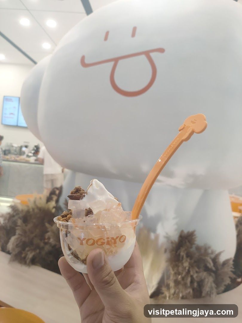 YogiYo Dessert Shop Interior