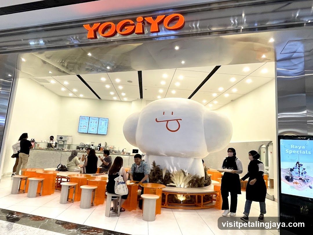 Yogiyo Frozen Yoghurt • TRX