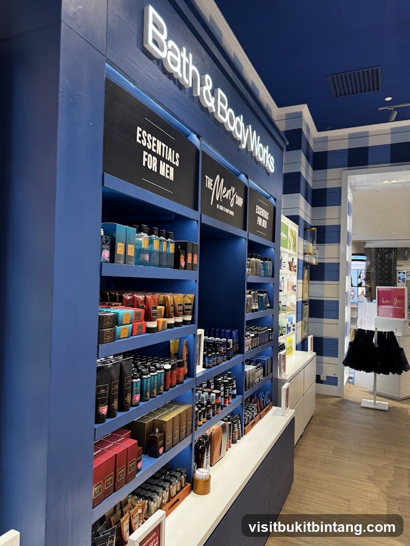 Bath & Body Works Interior