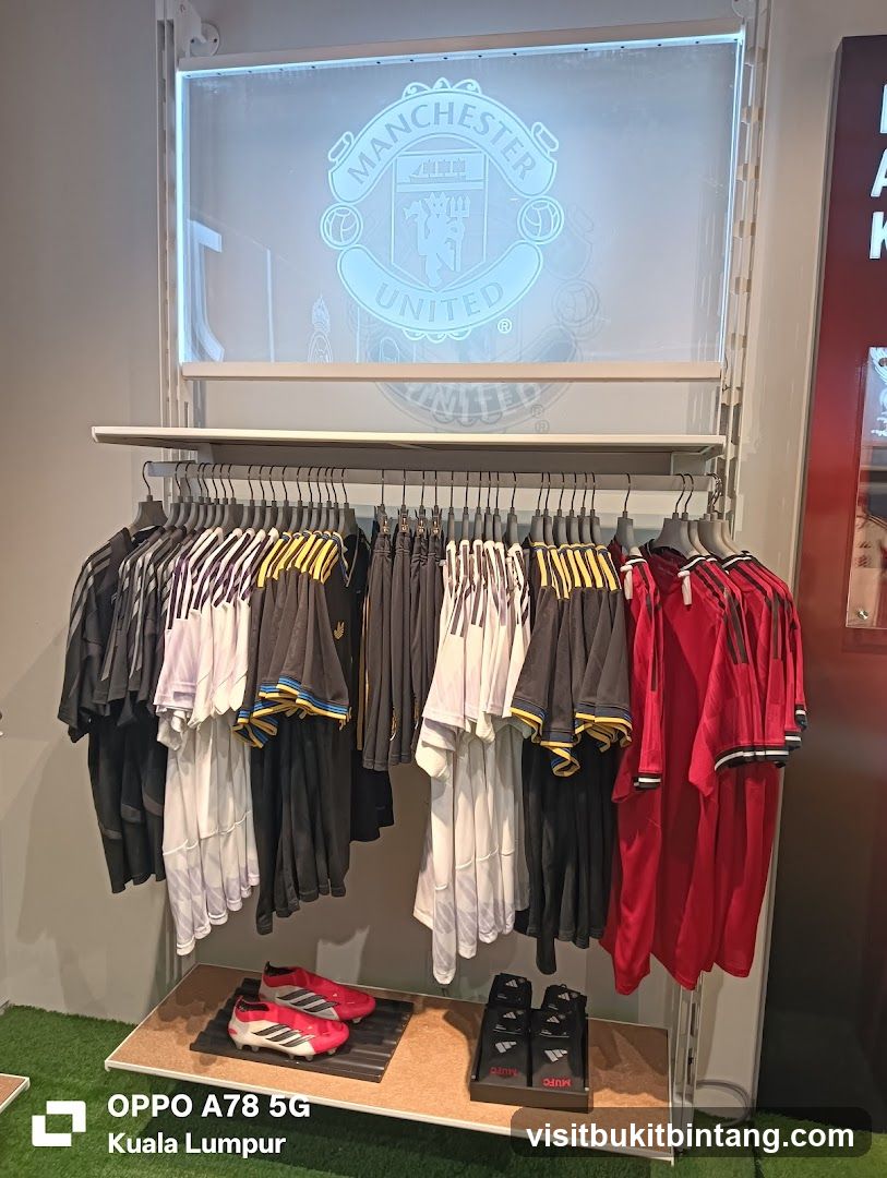 Manchester United Merchandise Display