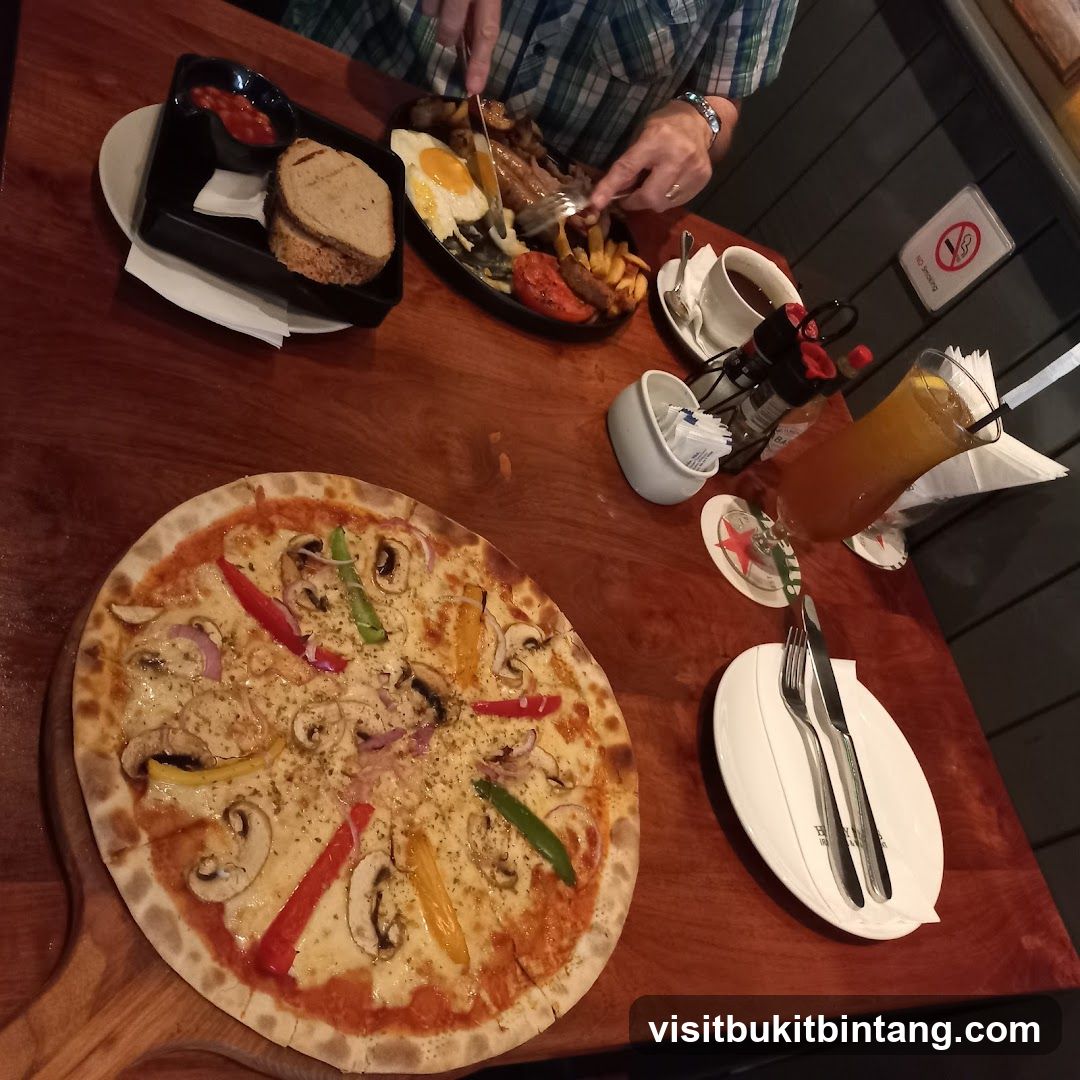 Healy Mac's Irish Bar & Restaurant • Publika