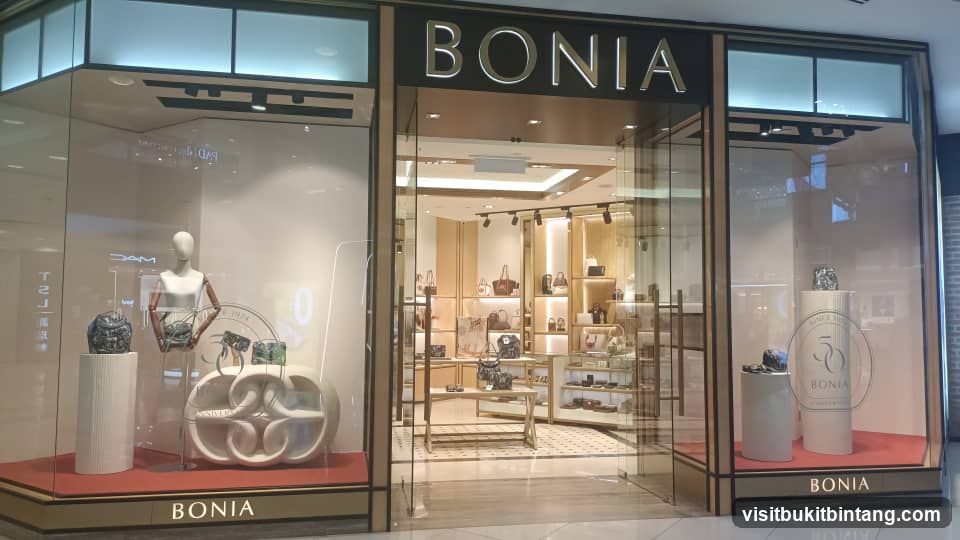 BONIA Gurney Plaza