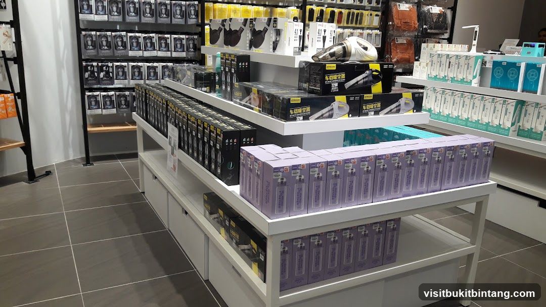 Electronics Store Display
