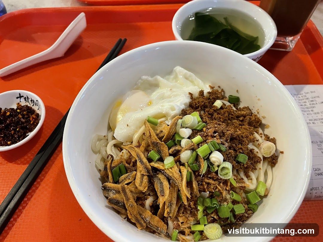 Noodles with Toppings