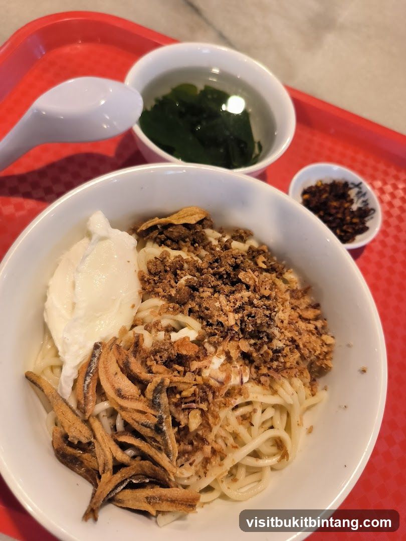 Noodles with Toppings