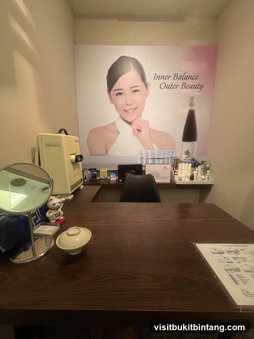 Beauty Salon Reception Desk