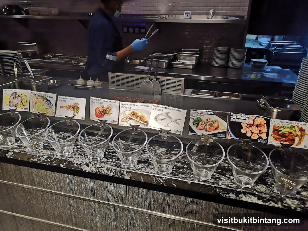 Food Display with Menu Cards