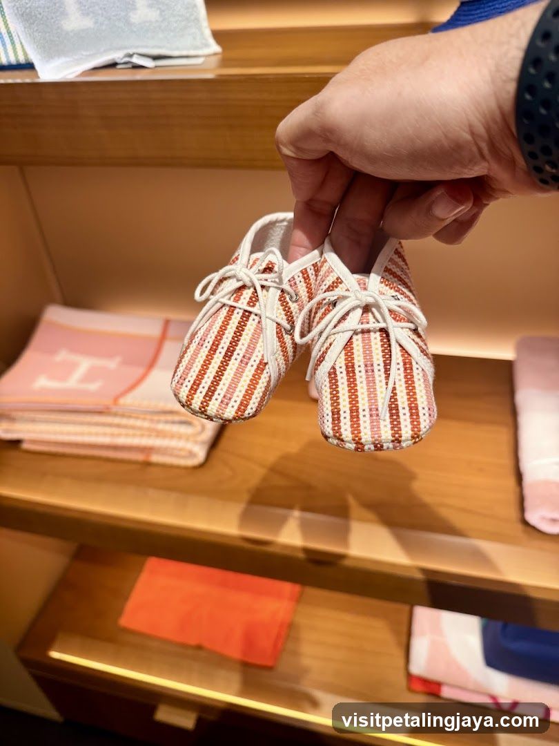 Baby Shoes Display