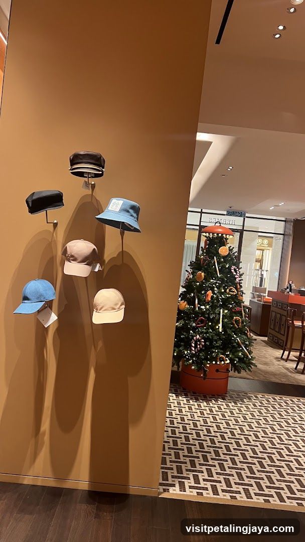 Hat Display and Christmas Tree