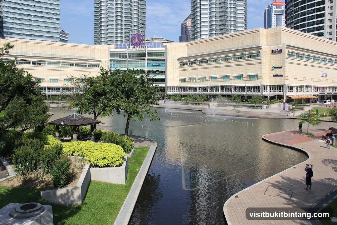 KLCC Swimming Pool