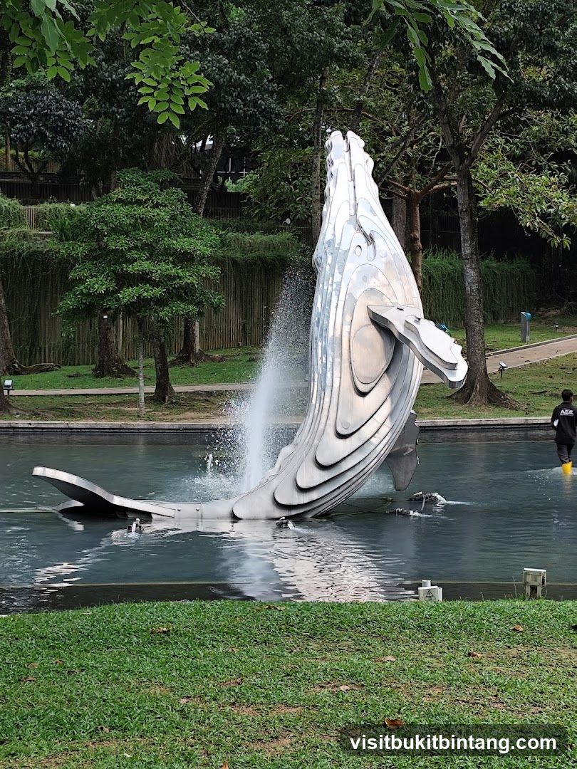 Whale Sculpture Fountain
