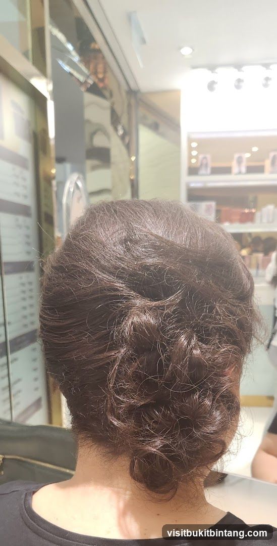 Hairstyle