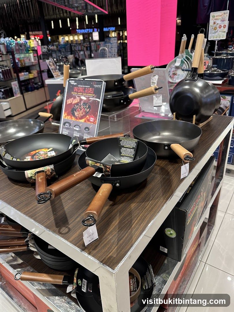 Cookware Display