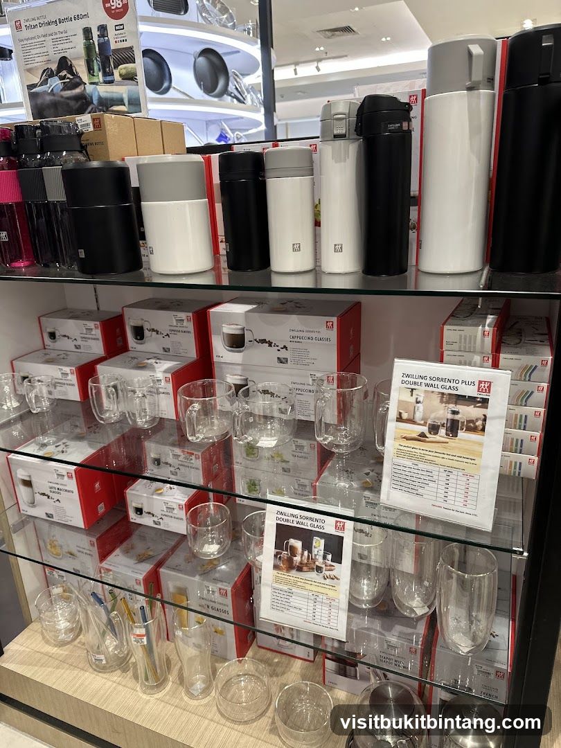 Kitchenware Display