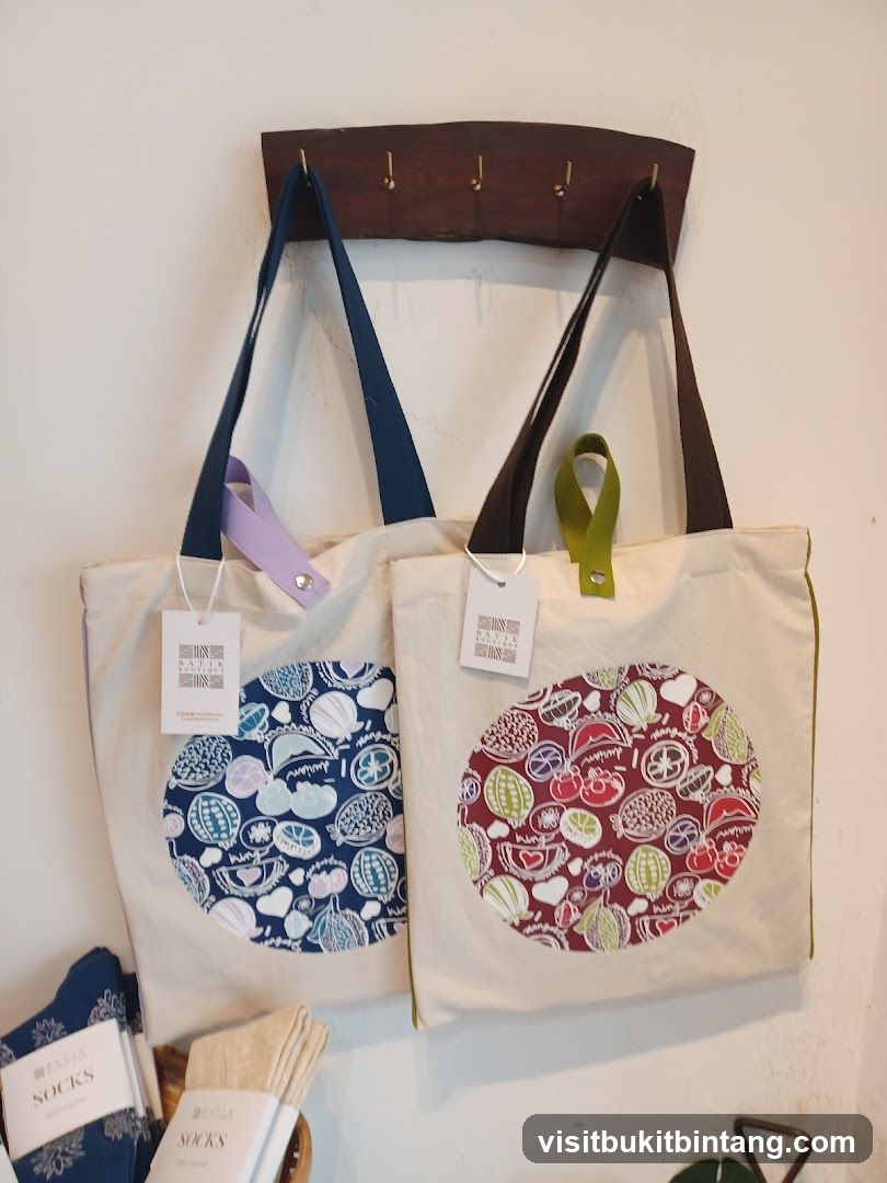 Batik Boutique - 1 Mont Kiara Kuala Lumpur
