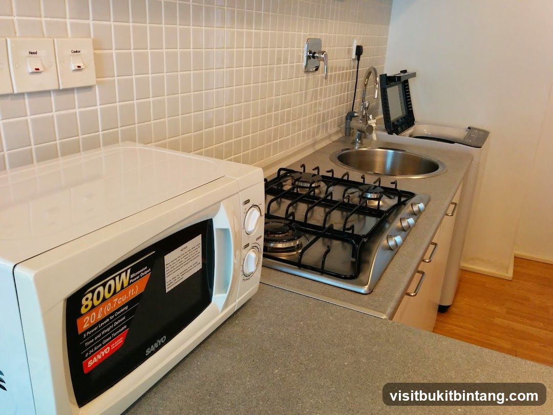 Compact Kitchenette