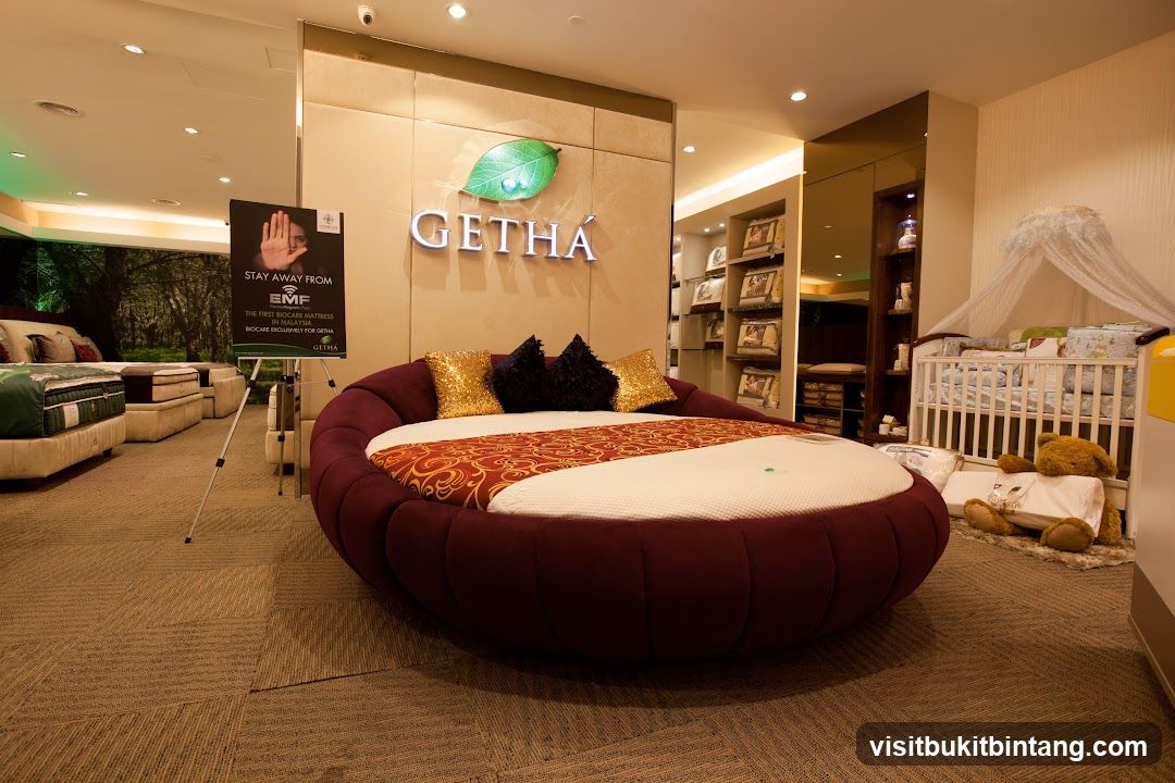 Mattress Store Display