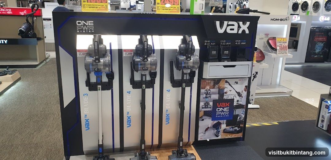 Vax Cordless Vacuum Display