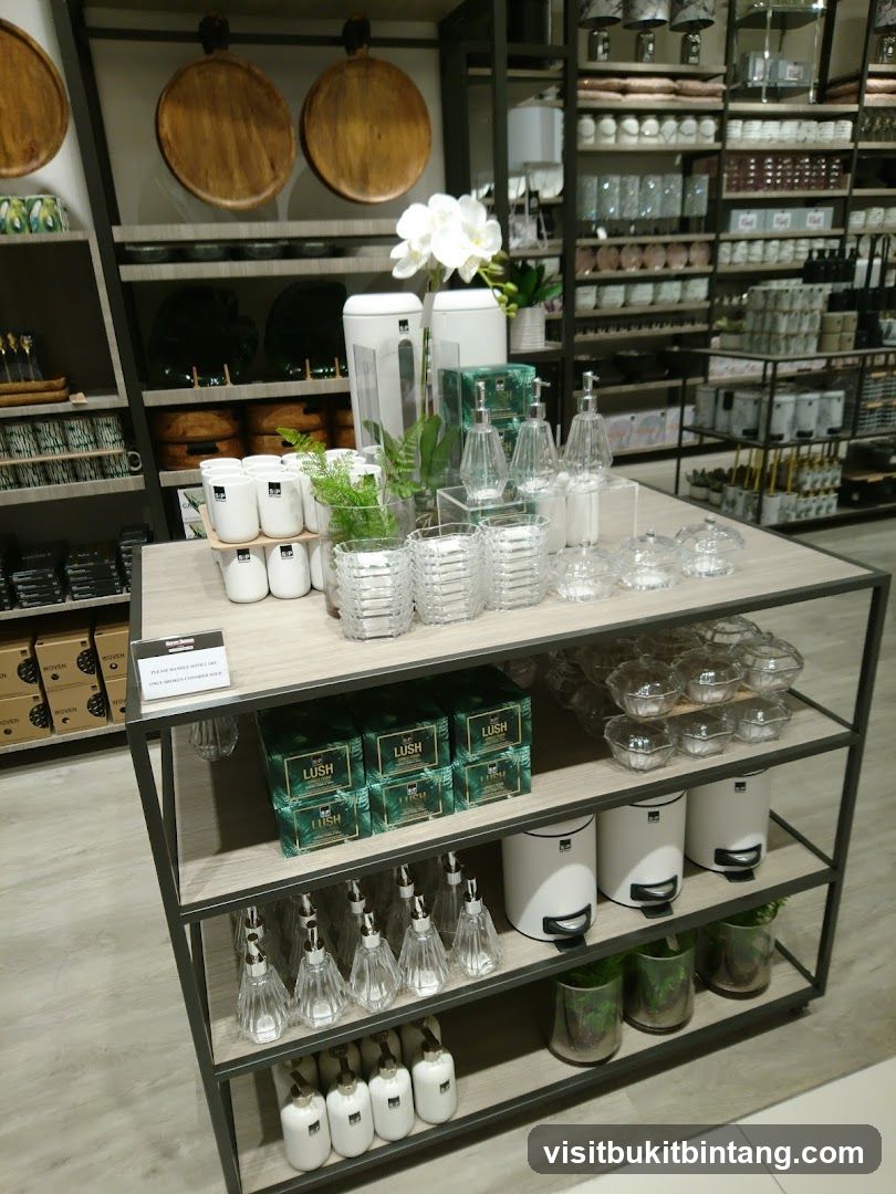 Home Goods Display