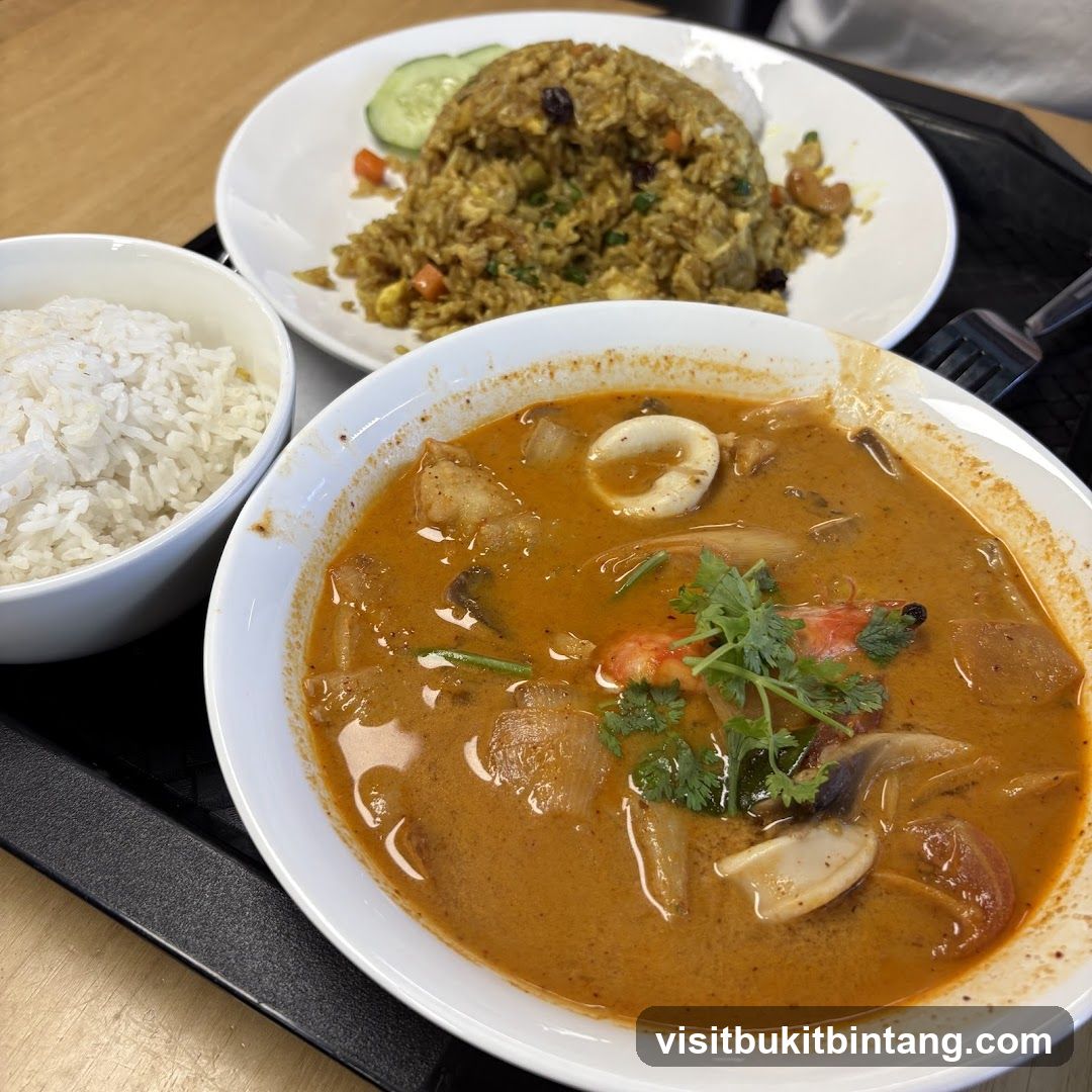Tom Yum Soup with Rice and Fried Rice