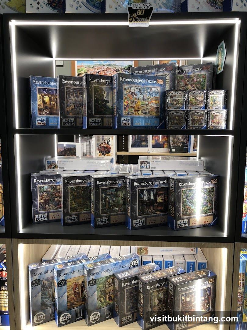 Puzzle Store Display