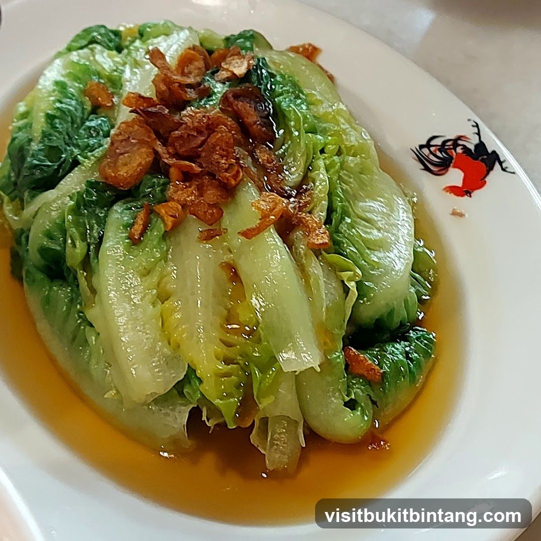 Stir-fried Lettuce with Fried Shallots