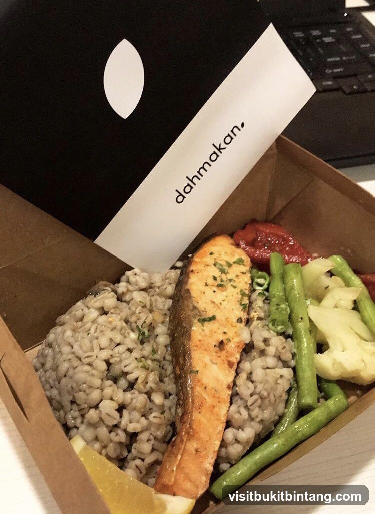 Salmon with Grains and Vegetables