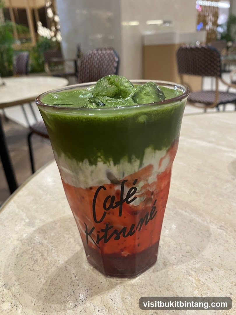 Matcha and Strawberry Drink