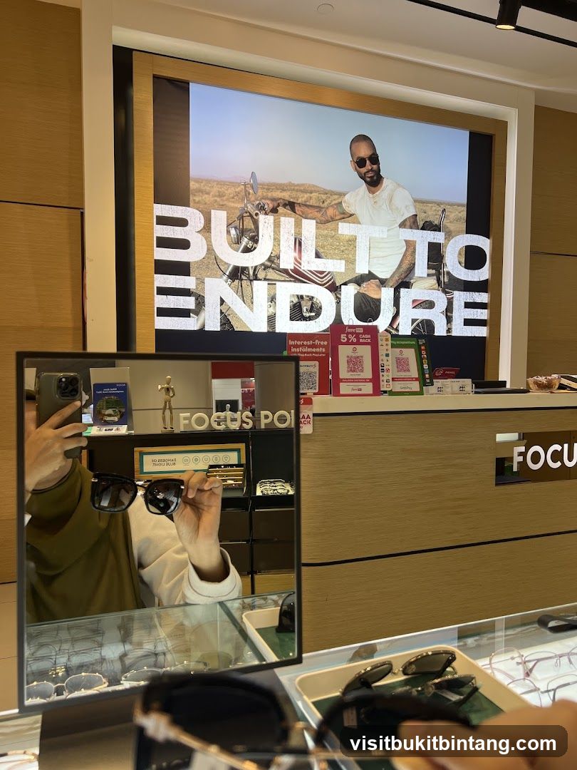 Eyewear Store Display