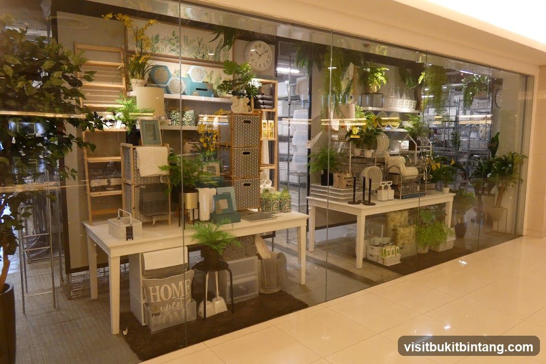 Home Decor Display