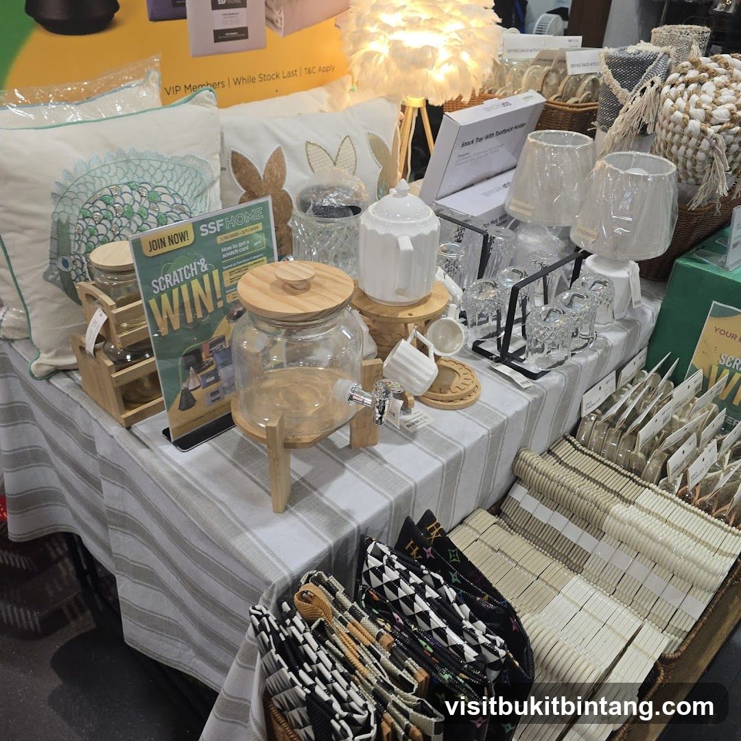 Home Goods Display