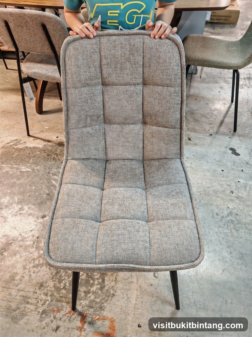 Tufted Dining Chair