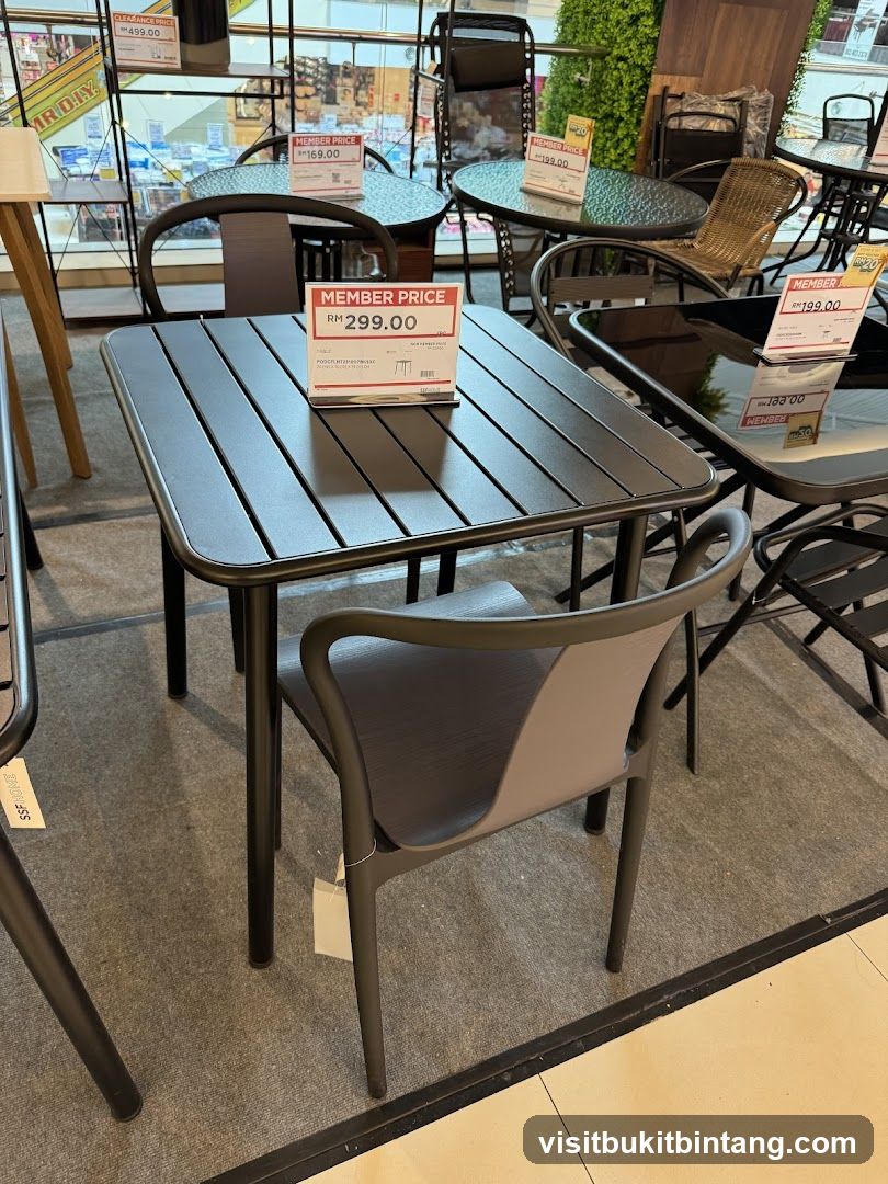 Outdoor Furniture Display