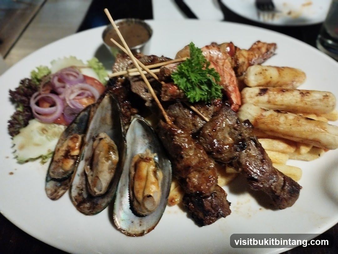 Seafood and Meat Platter