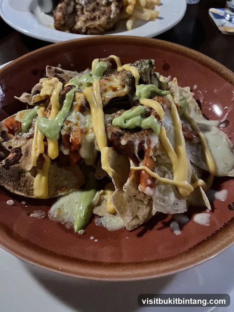 Nachos with Cheese and Guacamole